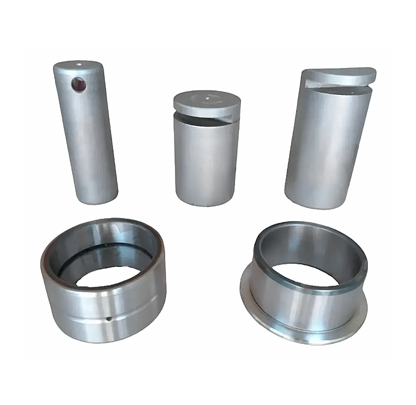 Kit Embuchamento - Pins e Buchas da Articulação Giro Mini Escavadeira BOBCAT E35. CARA DE CAVALO