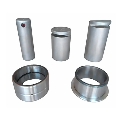 Kit Embuchamento - Pins e Buchas da Articulação Giro Mini Escavadeira BOBCAT E35. CARA DE CAVALO